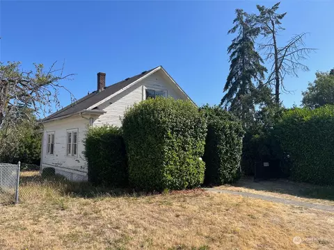 5141 N 46th St, Tacoma, WA 98407