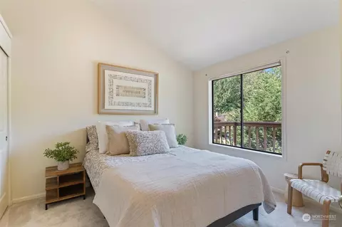Bedroom - 14925 29th Dr SE, Mill Creek, WA 98012 photo 4 of 5