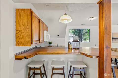 Kitchen - 14925 29th Dr SE, Mill Creek, WA 98012 photo 3 of 3