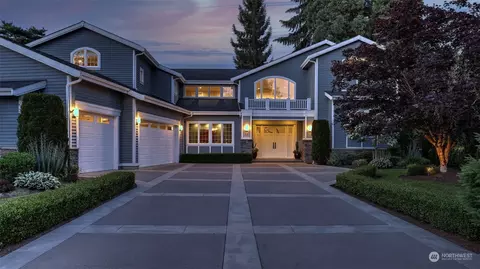 33 Tatoosh Ky, Bellevue, WA 98006