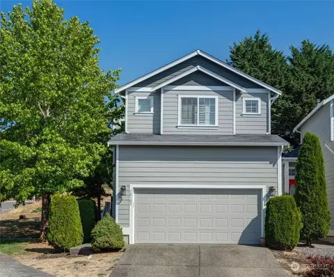16103 Camden Dr E, Puyallup, WA 98375