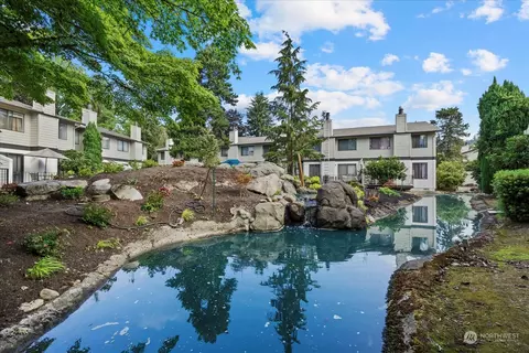 1810 Maple Ln #M73, Kent, WA 98030