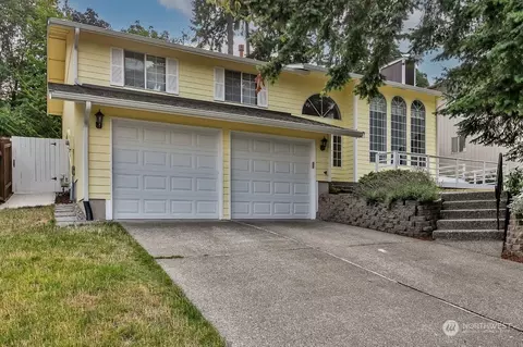 4054 SW 337th St, Federal Way, WA 98023