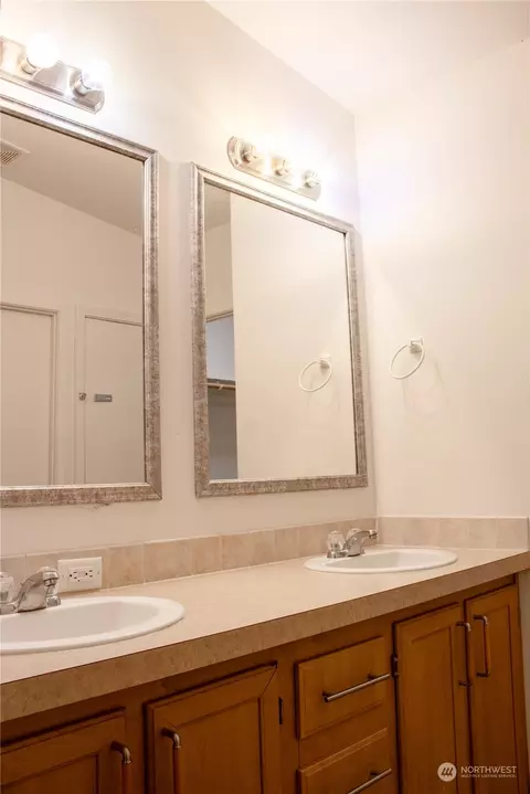 801 E Thomas Rd, Grapeview, WA 98546 photo 8