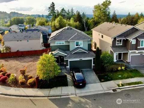 3221 Dunhill Ln, Puyallup, WA 98372