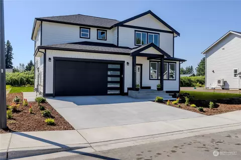 905 Crimson Ct, Nooksack, WA 98276