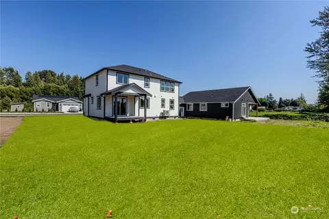 905 Crimson Ct, Nooksack, WA 98276 photo 3
