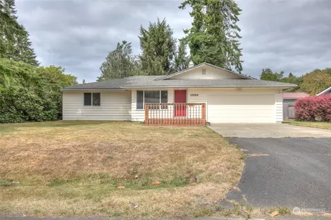 1220 Dundee Dr, Cosmopolis, WA 98537