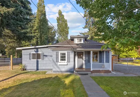 111 N Kentucky Ave, Granite Falls, WA 98252