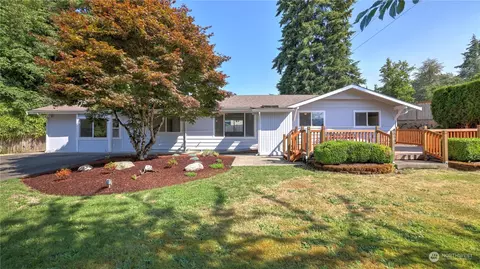 22730 SE 16th St, Sammamish, WA 98075