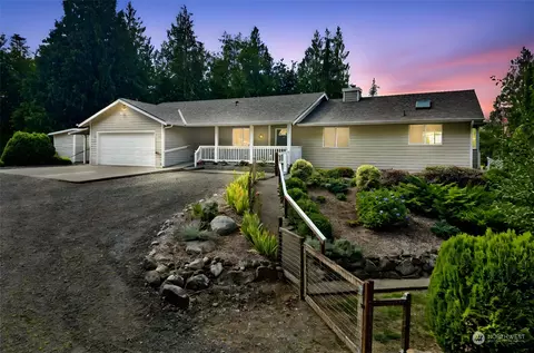 300 Evergreen Rd, Belfair, WA 98528