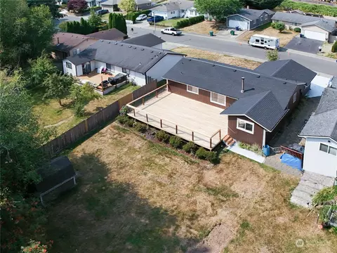 Exterior - 12431 46th Dr SE, Everett, WA 98208 photo 3 of 3