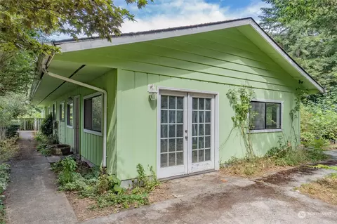 11633 Crockett St SW, Olympia, WA 98512