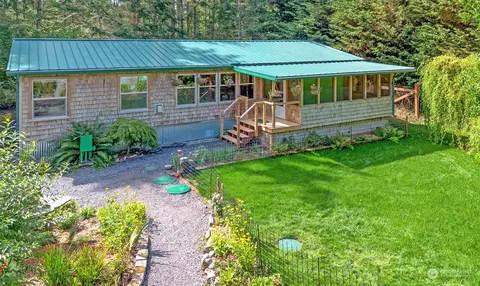 653 Shark Reef Rd, Lopez Island, WA 98261