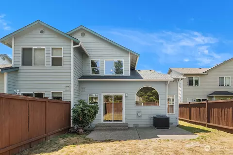 Exterior - 1925 187th Pl SE, Bothell, WA 98012 photo 5 of 5