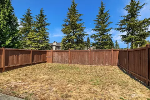 Exterior - 1925 187th Pl SE, Bothell, WA 98012 photo 3 of 5