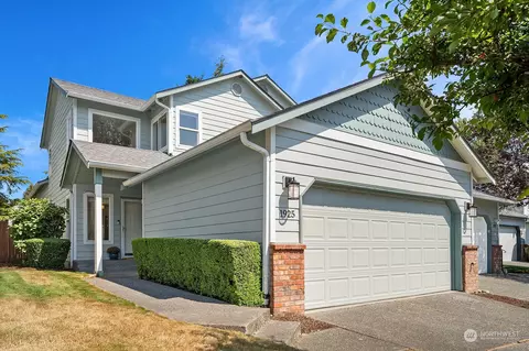 Exterior - 1925 187th Pl SE, Bothell, WA 98012 photo 2 of 5