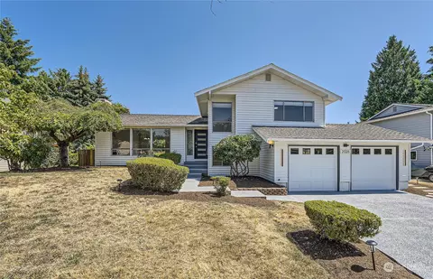 2026 Anacortes Ave NE, Renton, WA 98059