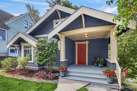 1615 31st Ave, Seattle, WA 98122