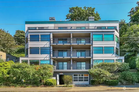 1028 Lakeview Blvd E #12, Seattle, WA 98102