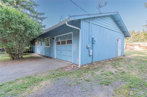 7154 Mecklem Rd, Everson, WA 98247