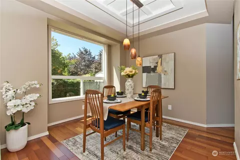 Dining - 3309 Spring Pl, Enumclaw, WA 98022 photo 2 of 3