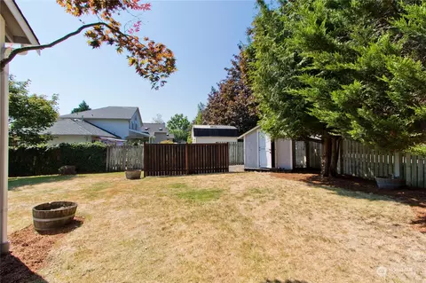 Exterior - 3309 Spring Pl, Enumclaw, WA 98022 photo 11 of 13