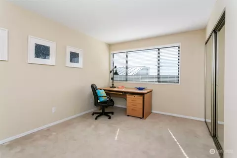 524 Maple St #304, Edmonds, WA 98020 photo 11