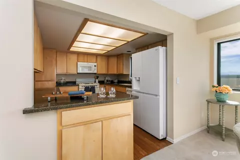 524 Maple St #304, Edmonds, WA 98020 photo 21