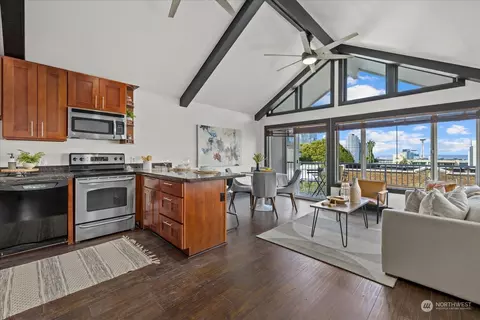 308 Summit Ave E #504, Seattle, WA 98102 photo 5