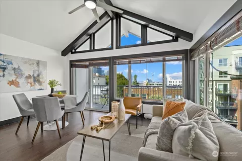 308 Summit Ave E #504, Seattle, WA 98102