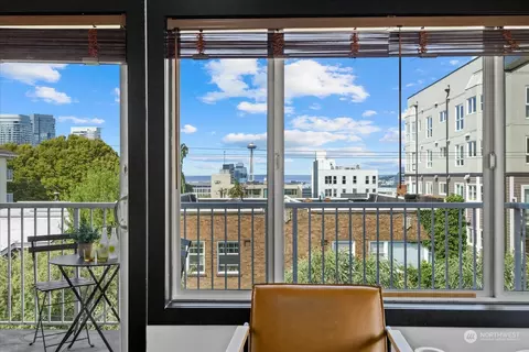 308 Summit Ave E #504, Seattle, WA 98102 photo 10
