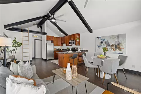 308 Summit Ave E #504, Seattle, WA 98102 photo 8