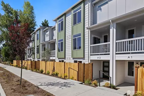 17002 13th Ave W #A4, Lynnwood, WA 98037