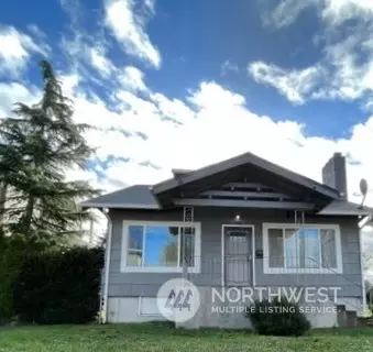 112 4th Ave SW, Puyallup, WA 98371
