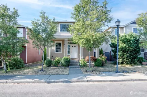 5024 NE 3rd St, Renton, WA 98059
