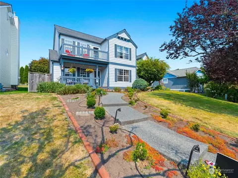 2012 13th St, Anacortes, WA 98221