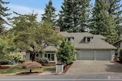14264 209th Ave NE, Woodinville, WA 98077