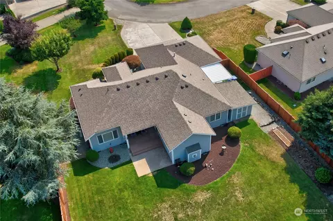 View/Area - 6907 227th St E, Spanaway, WA 98387 photo 3 of 5