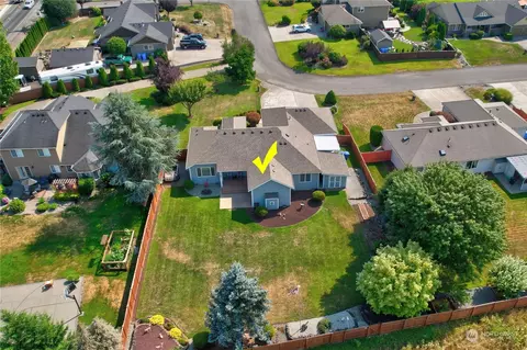 View/Area - 6907 227th St E, Spanaway, WA 98387 photo 5 of 5