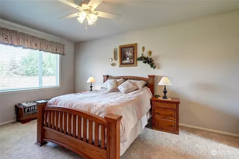 Bedroom - 6907 227th St E, Spanaway, WA 98387 photo 1 of 3