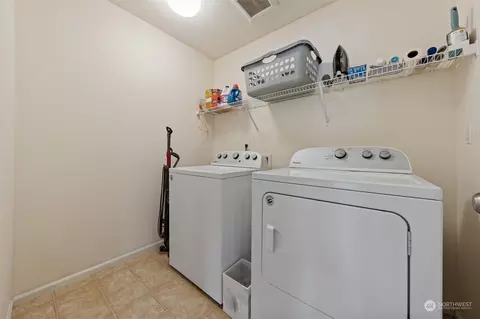 19402 25th Ave E, Spanaway, WA 98387 photo 21