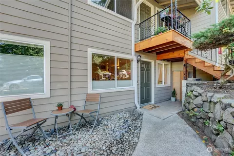 604 N 3rd St #3, Tacoma, WA 98403