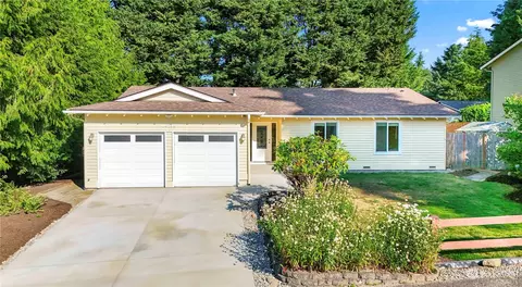 14236 94th Ave NE, Kirkland, WA 98034