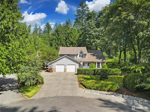 20633 NE 66th Pl, Redmond, WA 98053