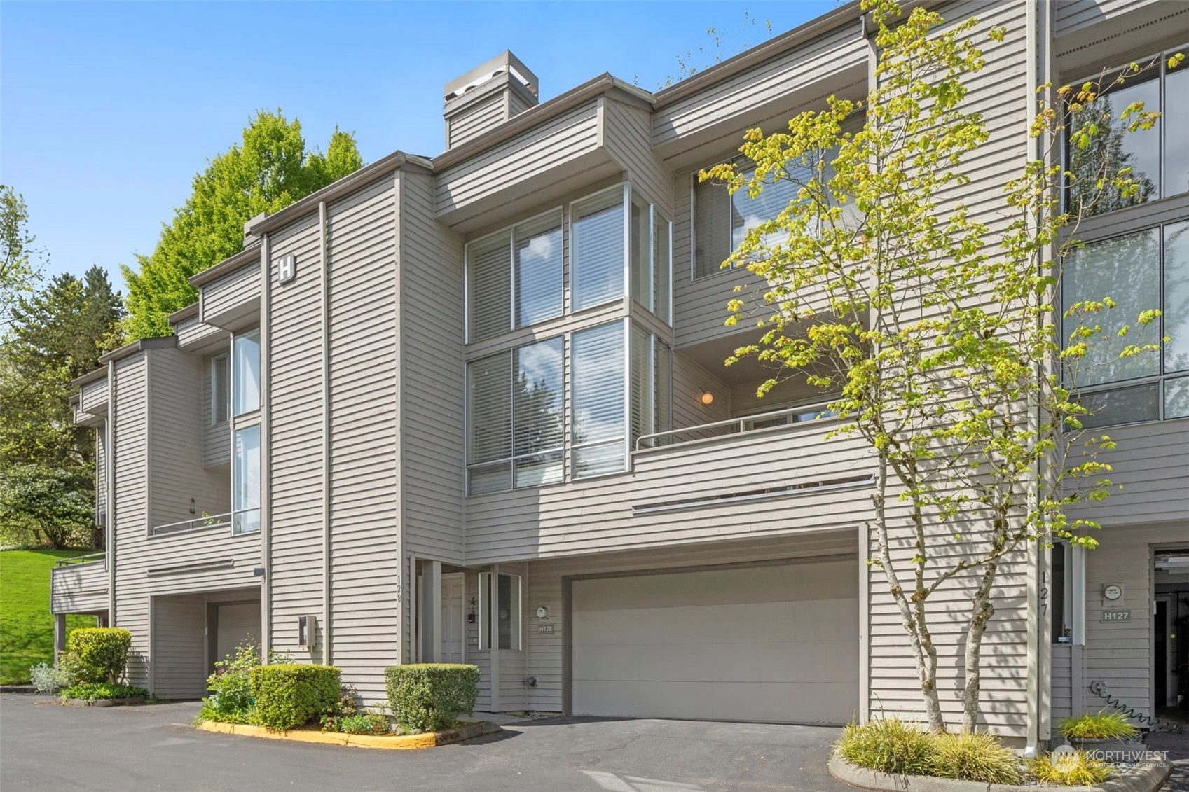 7250 NE Old Redmond Rd Unit H-128  