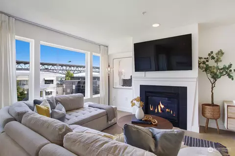 3919 Latona Ave NE #304, Seattle, WA 98105