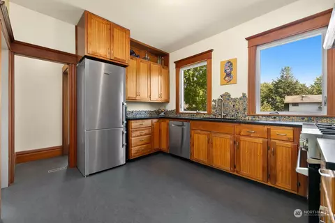 1910 E Columbia St, Seattle, WA 98122 photo 11