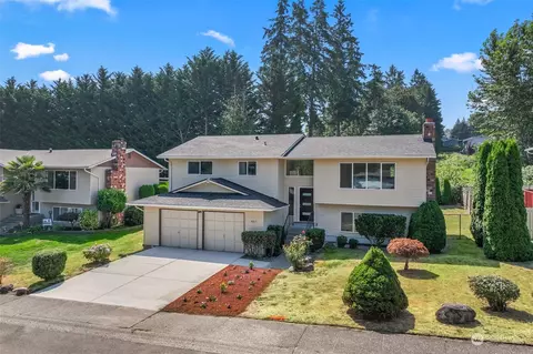 4817 SW 325th Pl, Federal Way, WA 98023