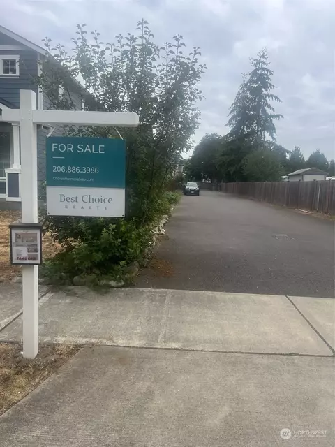 8213 207th Street Ct E, Spanaway, WA 98387 photo 32